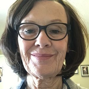 Meet your Posher, Jeanne